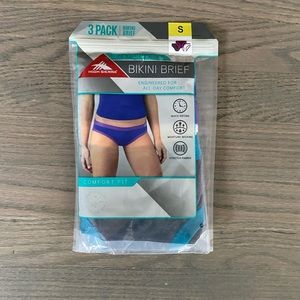 NWT high Sierra bikini size small (free w/bundle)